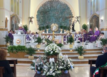 Biancavilla. L’ultimo saluto a padre Salvatore Nicoletti
