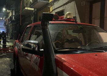 Paternò. Incendio in abitazione di via Bolzano