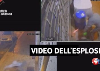 Sicilia. Piazzano bombe a tre negozi – VIDEO