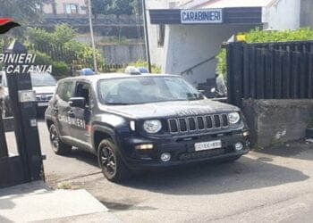 Belpasso. Rubano pedane: arrestate due persone, denunciato minore