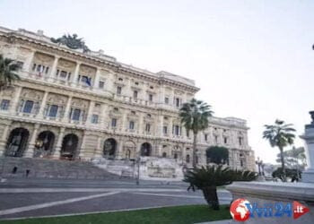La Cassazione conferma la condanna a 10 anni per l’ex sottosegretario Nicola Cosentino