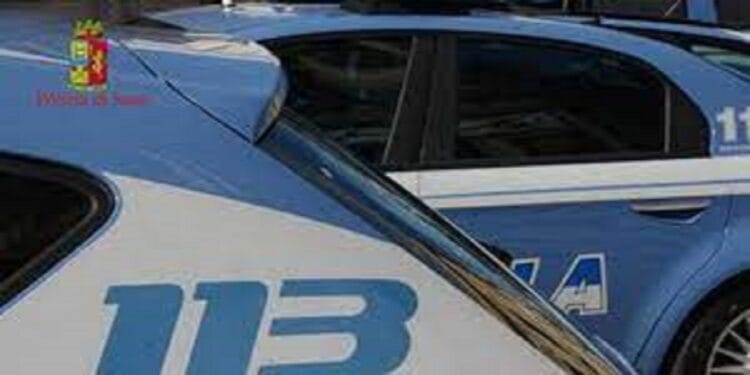 Adrano. Nel mirino della Polizia tre camion dei panini per mancanza di revisione e assicurazione