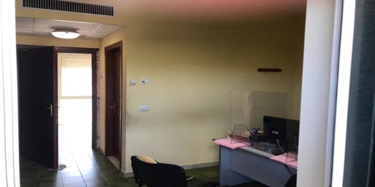 Acireale. Ladri rubano denaro nella caserma della Municipale: indagini in corso