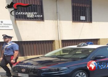Catania. Maltratta la moglie e i figli più volte: arrestato 48enne