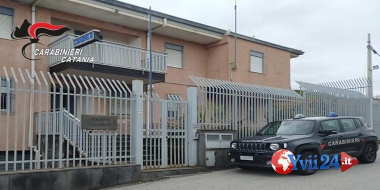 Prov. Catania. Aggredisce la moglie per strada: arrestato 31enne
