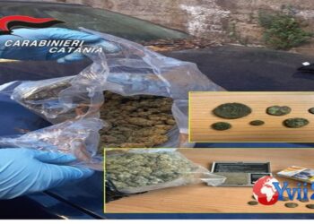 Bronte. In auto con droga e monete rubate: arrestate due persone