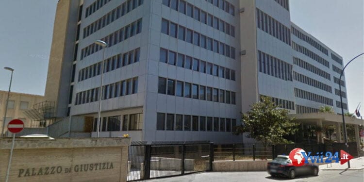 Trapani. Detenuto fugge da palazzo di Giustizia