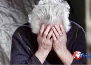 Prov. Catania. Aggredisce la nonna per i soldi, arrestato 19enne