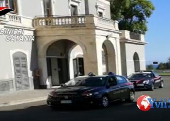 Catania. Minaccia padre per i soldi per la droga: in carcere 28enne