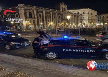 Catania. Scippa borsa in una panineria: arrestato 30enne