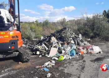 Paternò. Inizia la bonifica delle strade provinciali