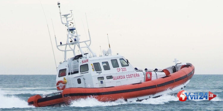 Sicilia. 400 migranti soccorsi a largo di Portopalo
