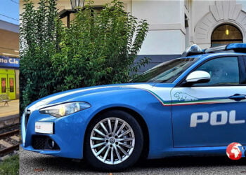 Sicilia. Agenti della Polfer salvano un uomo con intenti suicidari