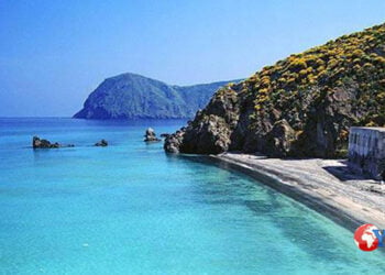 Sicilia. Incidente tra aliscafo e barca a vela