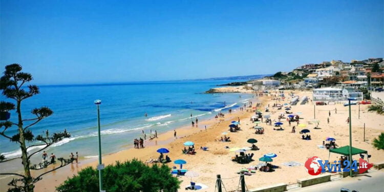 Sicilia. Lite in spiaggia, due accoltellati