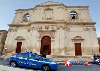 Sicilia. Tentano la truffa dello specchietto, denunciati