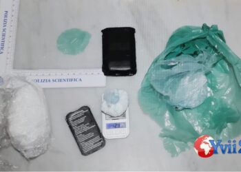 Acireale. Ritrovata cocaina in via Jacopone da Todi