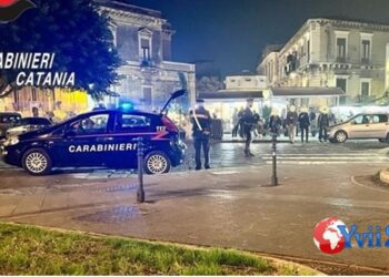 Catania. Carabinieri in centro storico, una denuncia