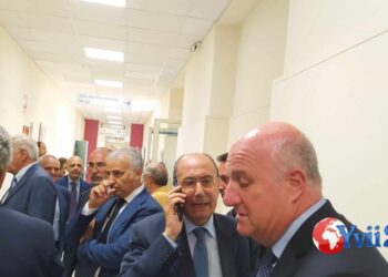 Catania. Il presidente Schifani in visita all’ospedale S.Luigi