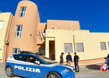 Sicilia. Fermati 2 scafisti afghani. Arrestata donna. Denunciati 2 ladri