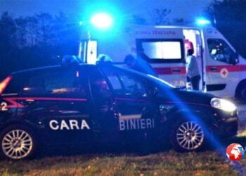 una donna impiccata nelle campagne