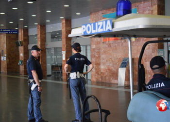 La Polfer di Messina ha arrestato un cittadino bielorusso che aveva aggredito quattro agenti e un capotreno