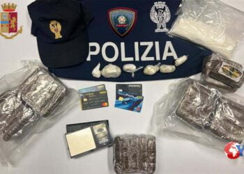 arrestato giovane incensurato con cocaina e hashish
