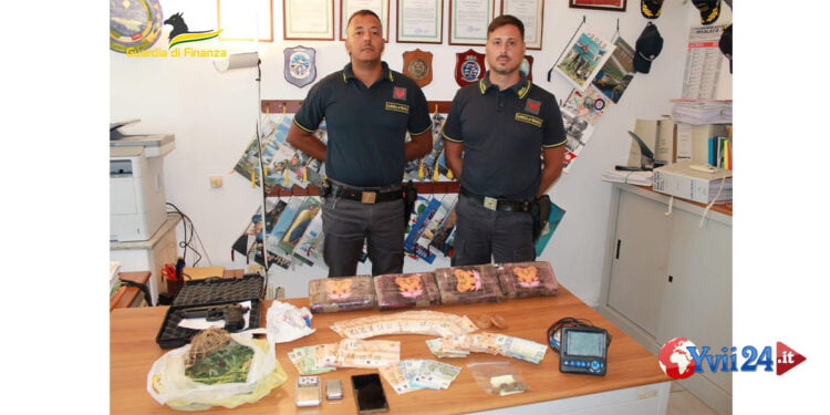lampedusano 52enne spacciatore di cocaina