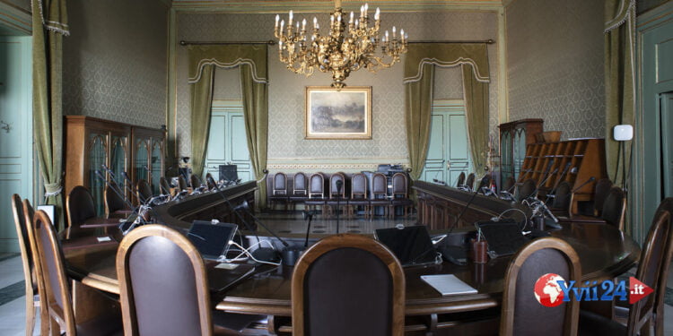 Sicilia. Esitato dalla 1ª Commissione dell’Ars il ritorno alle Province