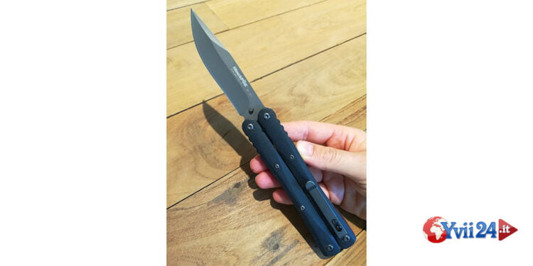 coltello a farfalla