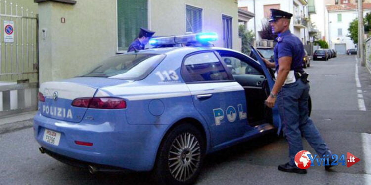 un parcheggiatore abusivo