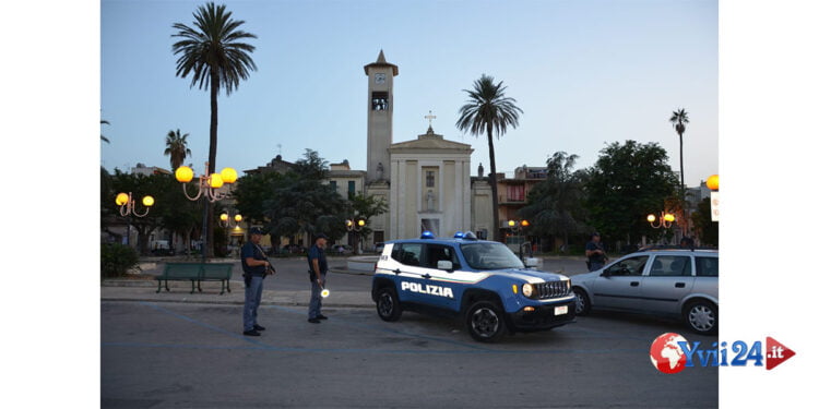 Denunciati tre tunisini