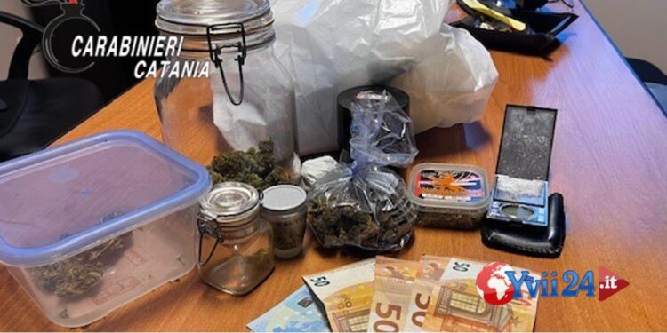 Prov. Catania. Droga appena venduta e in casa, arrestato 27enne