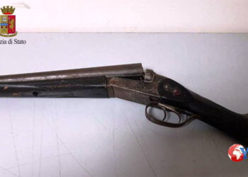 Un pregiudicato niscemese a caccia nelle campagne di Acate (Rg) con il fucile a canne mozze. Arrestato dal Commissariato di Vittoria
