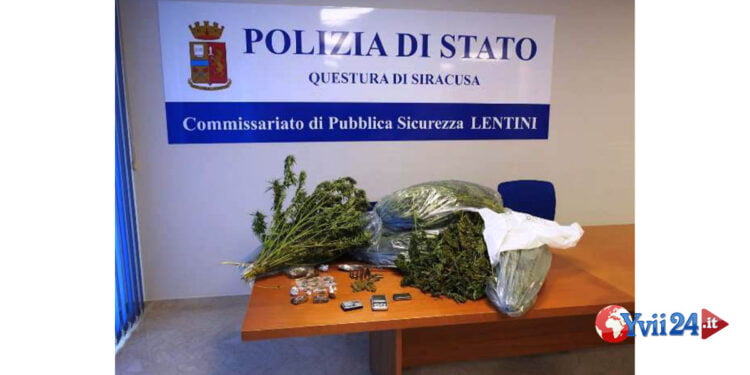 I Commissariati di Lentini e Noto hanno arrestato rispettivamente 2 spacciatori (FOTO). Denunciata donna dalla Polizia di Stato di Siracusa