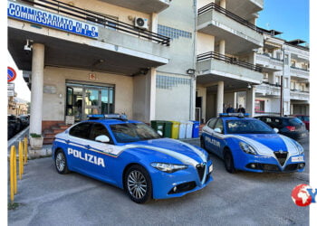 La polizia di Stato di Vittoria (Rg) nella centralissima via Cavour seda una violenta lite ed arresta un egiziano per resistenza e lesioni