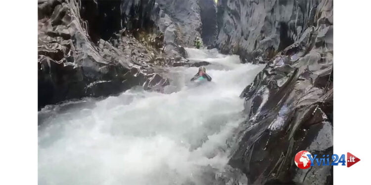 Un uomo è morto mentre alle pendici dell’Etna nel fiume Alcantara faceva con amici del Body Rafting (che cos’è ?)