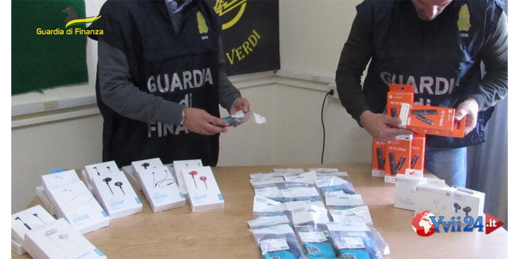 La GdF di Caltanissetta in esercizi commerciali della provincia ha sequestrato prodotti potenzialmente pericolosi per i consumatori (FOTO)