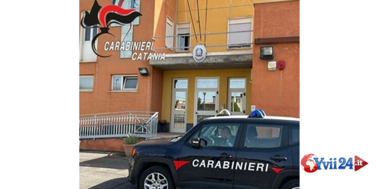 Arrestato ad Adrano un 40enne dai Carabinieri di Biancavilla che picchiava la compagna anche davanti alle figlie minori e le estorceva soldi