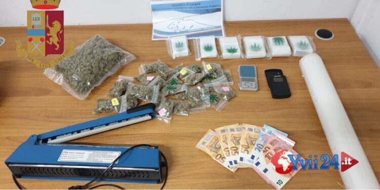 Catania. Marijuana nello zaino e in casa, tre arresti