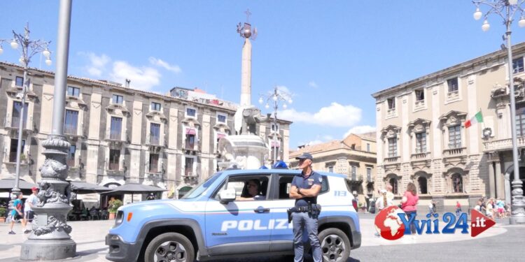 Catania. Volanti in giro per la città, 2 sequestri