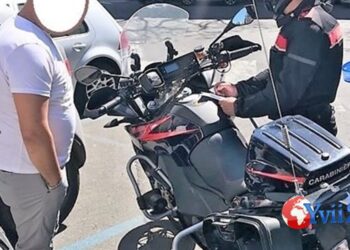 Catania. Carabinieri contro parcheggiatori abusivi, una denuncia