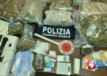 Catania. Grosso quantitativo di marijuana e cocaina, arrestato