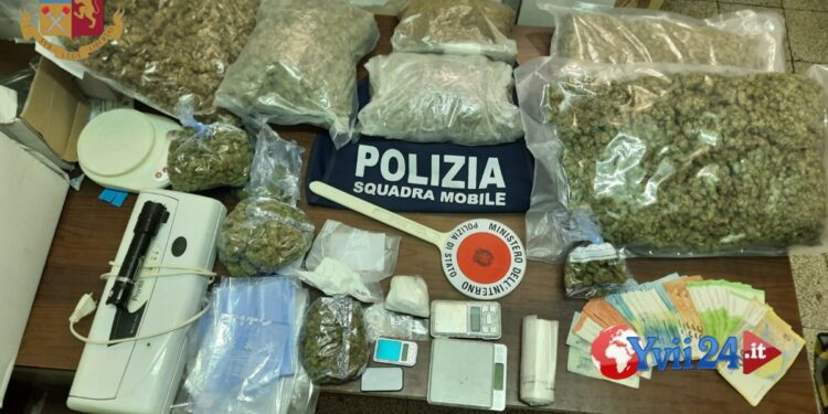 Catania. Grosso quantitativo di marijuana e cocaina, arrestato