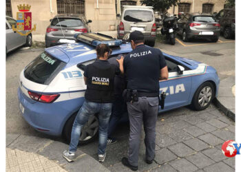Tradotto in carcere dal Commissariato di Gela poiché nonostante ai domiciliari continuava a reiterare i maltrattamenti in famiglia