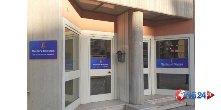 La Questura di Siracusa e Commissariati: hanno arrestato 3 spacciatori (uno minore); Sequestrato esplosivi; Fermato 3 scafisti (foto)