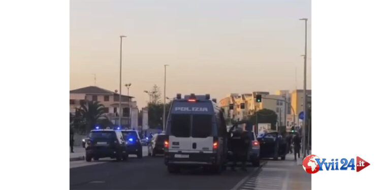 Era stato previsto che l’incontro di calcio Siracusa-Acireale sarebbe finito con disordini e la Questura di Siracusa ha schierato 80 agenti