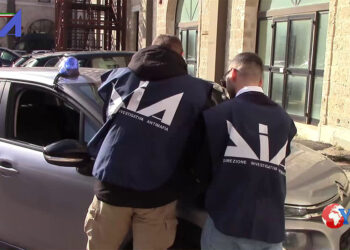 Eseguiti 21 arresti dalla Dia e CC di Trapani tra cui un ex esponente della Giunta di Custonaci. Appalti, assunzioni e contributi pilotati