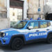 La Polizia di Stato di Ragusa ha denunciato un pregiudicato per evasione e due straniere nate in Italia per violazione di domicilio