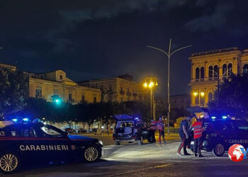 Polizia di Stato, Carabinieri, Guardia di Finanza e Monopoli di Stato, schierati a Palermo per controlli nella zona della Stazione centrale